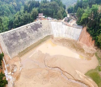 黃陂區(qū)重點小（2）型病險水庫除險加固工程